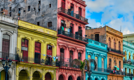 Desafíos y Declive: La Crisis Permanente de la Industria Turística Cubana